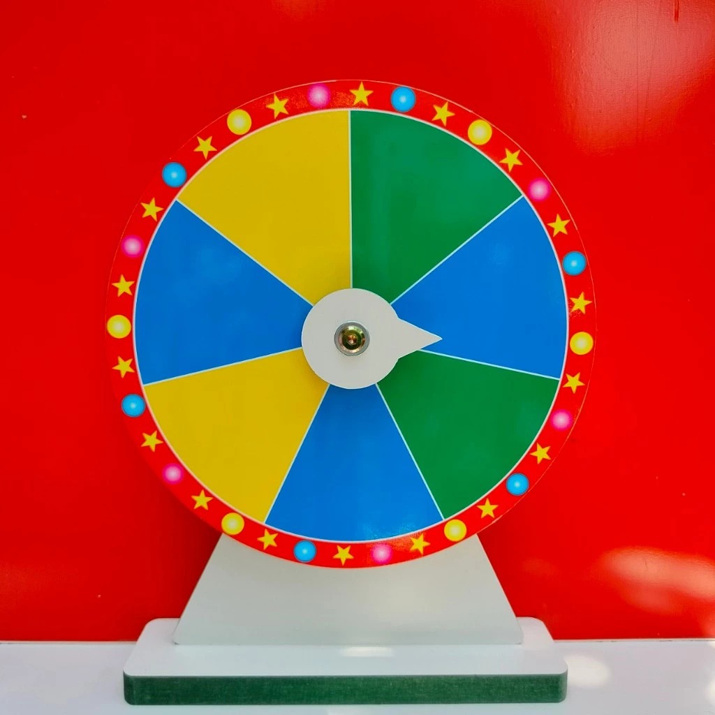 Vòng Quay lucky 7 ô Viền Đỏ - Đường Kính 25cm x Cao 35cm